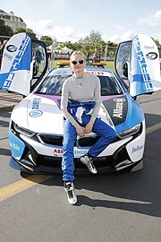 Diane Kruger vor dem Safety Car ©Foto: Dave Benett